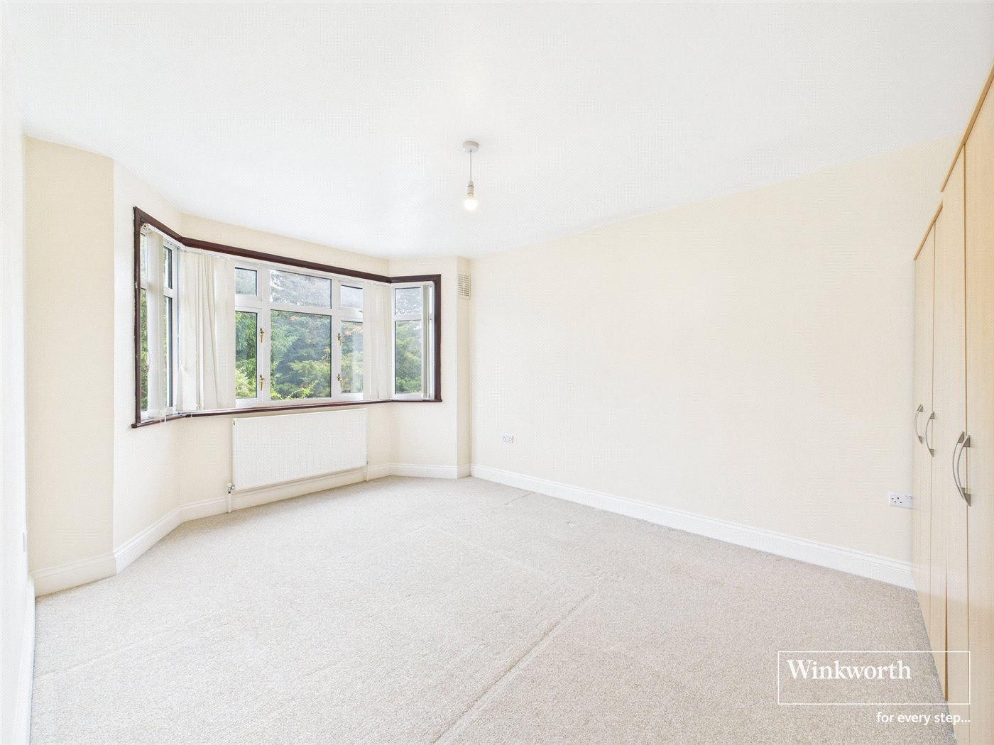 Rear Beadroom
